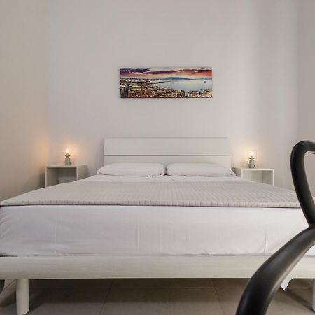 Hotel Caroline'S House Neapol Zewnętrze zdjęcie