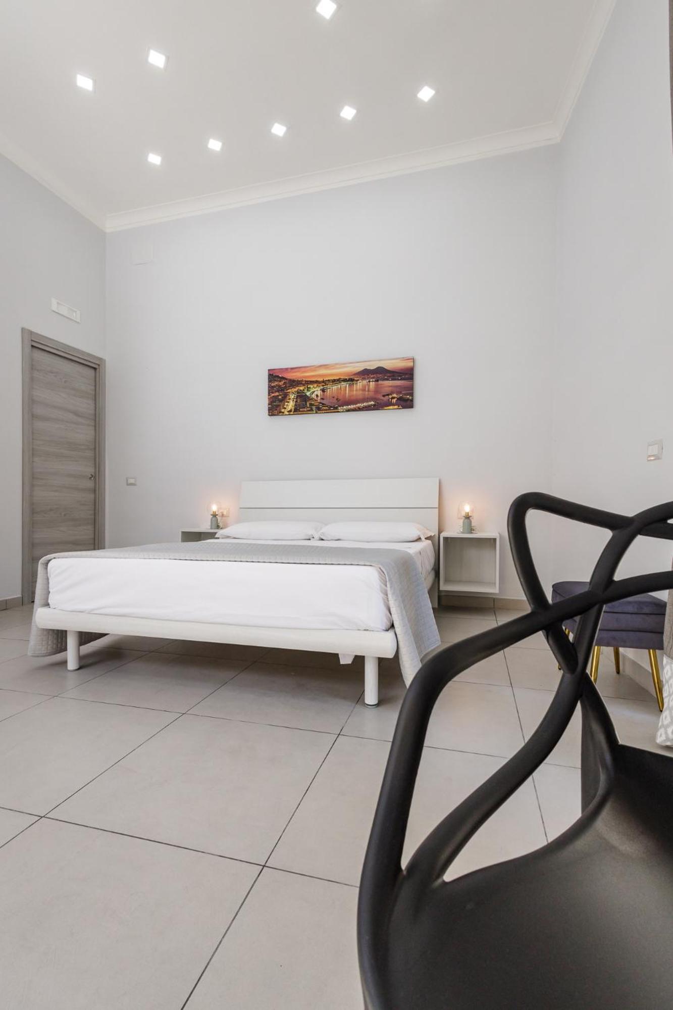 Hotel Caroline'S House Neapol Zewnętrze zdjęcie