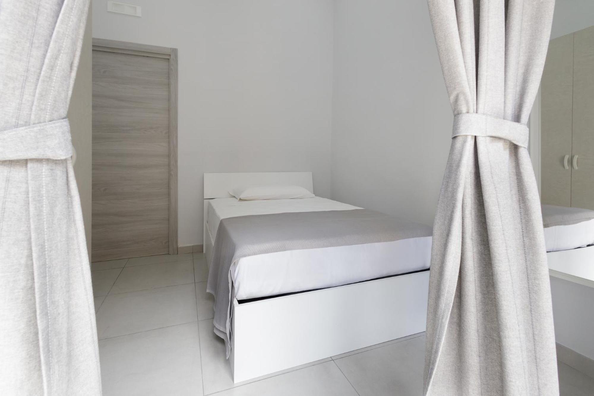 Hotel Caroline'S House Neapol Zewnętrze zdjęcie